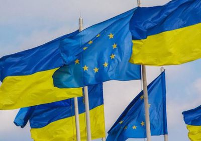 تخفيض تصنيف أوكرانيا إلى "التخلف الانتقائي عن السداد"