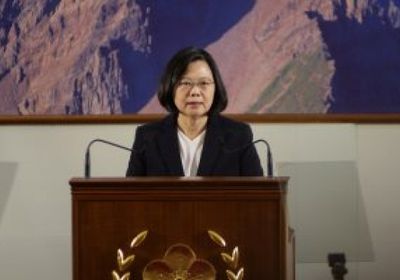 مسؤول تايواني بارز يستقيل بسبب زيارته الصين 