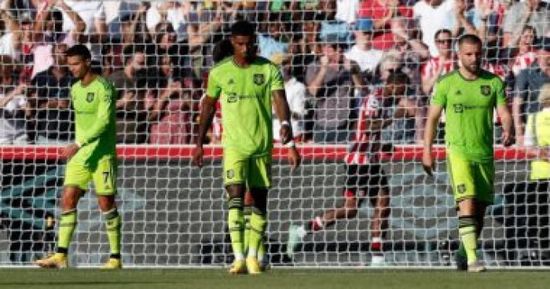 يونايتد يتعرض لخسارة كبيرة في الدوري الإنجليزي