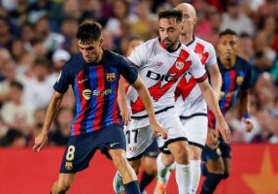 التعادل السلبي يسيطر على الشوط الأول من مباراة برشلونة