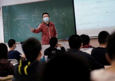 شنغهاي تعيد فتح جميع المدارس بعد أشهر من إغلاق كورونا