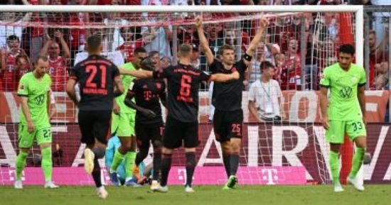 بايرن ميونخ يفوز على فولفسبورج بثنائية