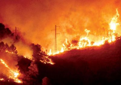 حريق يلتهم آلاف الهكتارات شمال إسبانيا