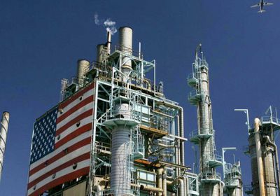 انخفاض مخزونات النفط الخام بأمريكا 448 ألف برميل