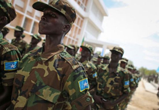 الجيش الأمريكي يقتل 13 عنصرًا متطرفًا بالصومال