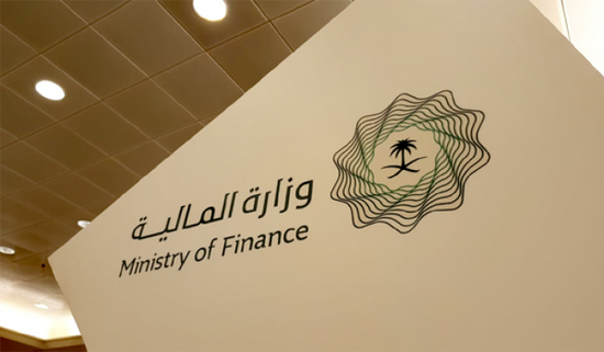 "المالية السعودية" ترفض رفع سقف أسعار البنزين