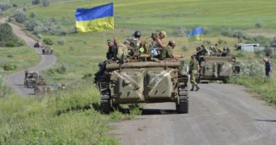 مباحثات أمريكية أوكرانية حول تزويد كييف بالأسلحة 