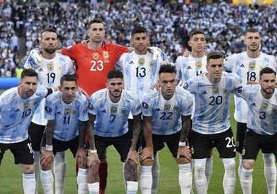 منتخب الأرجنتين يطلب مواجهة مصر في نوفمبر