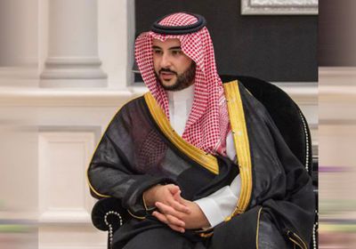 خالد بن سلمان يهنئ بتوقيع عقد تشغيل مستشفى عدن