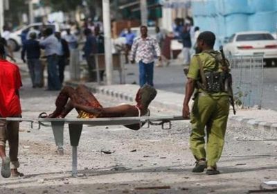 إصابة رئيس جهاز مخابرات مقديشيو في هجوم مسلح على فندق بالعاصمة الصومالية