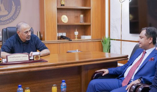 الزُبيدي يرحب بفادي باعوم في عدن