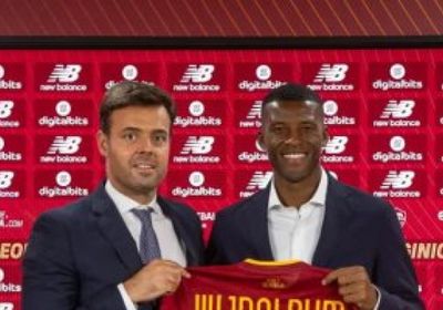 إصابة فينالدوم بكسر بالساق اليمنى