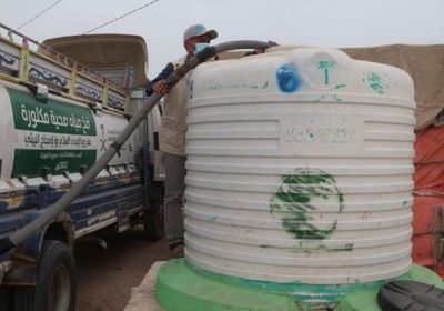 ضخ 1.7 مليون لتر مياه صالحة للشرب لنازحي الخوخة