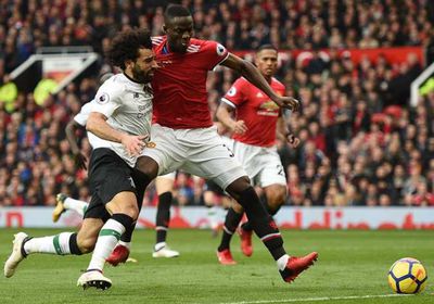 مانشستر يونايتد يحقق فوزًا غاليًا على ليفربول بالدوري الإنجليزي