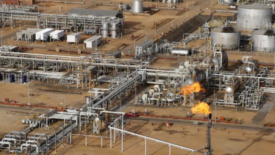 شركة النفط والغاز بفنزويلا تستأنف إنتاج البنزين