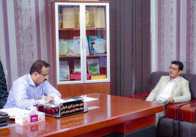 جراء تمرد الإخوان.. تقرير بخسائر صندوق الطرق بشبوة أمام العولقي