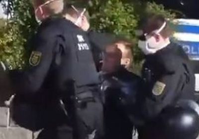 إصابة 16 شرطيًا في ألمانيا بسبب تسرب غاز