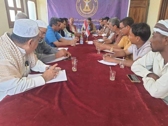 في اجتماع تشاوري.. انتقالي وادي حضرموت يؤيد عملية "سهام الشرق"