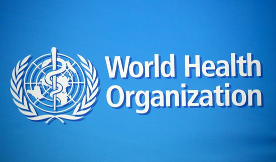 الصحة العالمية تعلن انخفاض عدد وفيات كورونا عالميًا