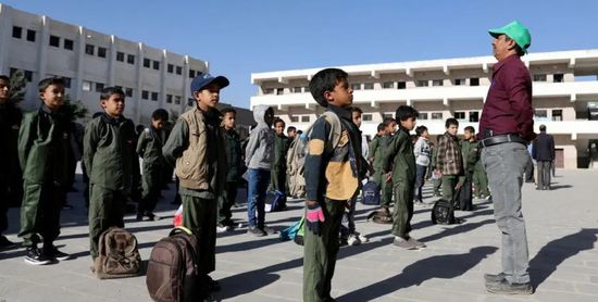 أوامر حوثية بترديد "الصرخة" في المدارس بمناطق المليشيا