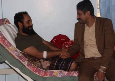 الجبواني يطمئن على جرحى الشرطة العسكرية للعمالقة بشبوة