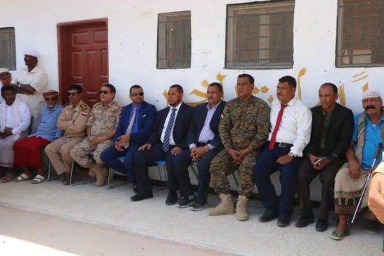 محافظ سقطرى يطلع على احتياجات مديرية قلنسية بمختلف القطاعات