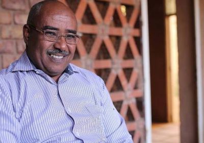 انتخاب عبدالمنعم أبو إدريس نقيبًا للصحفيين السودانيين