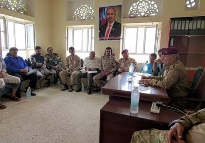 تعزيز الدفاعات بمحور الضالع لمواجهة الخروقات الحوثية للهدنة