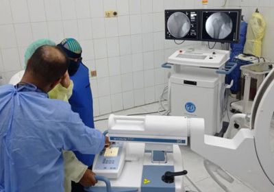 الصحة العالمية تدعم "الثورة" في الحديدة بجهاز طبي حديث