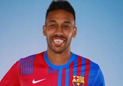 سطو مسلح على مهاجم برشلونة الإسباني