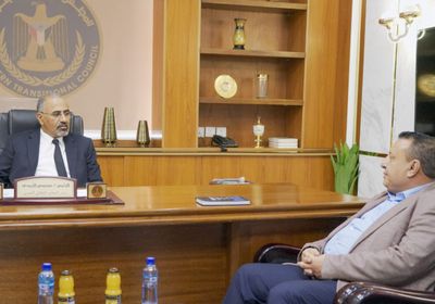 الزُبيدي يناقش آليات "الخدمة المدنية" لحصر أعضاء الجهاز الإداري