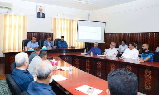 تدشين مركز تنمية الإيرادات في ديوان العاصمة عدن