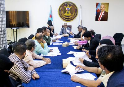 أمانة "الانتقالي" تناقش تقارير دوائرها