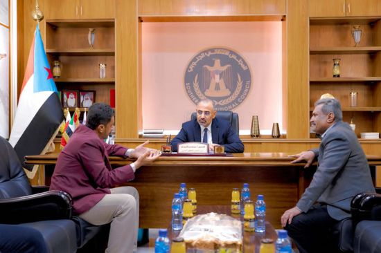 الزُبيدي يثمن تضحيات أبناء أبين بمراحل ثورة الجنوب