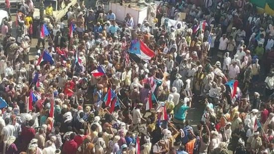 بالصور.. جماهير لودر في الشوارع تأييدا لـ "سهام الشرق"