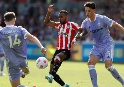 موعد مباراة ليدز يونايتد وبرينتفورد في الدوري الإنجليزي والقنوات الناقلة