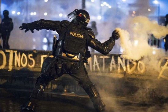 مقتل 8 شرطيين في هجوم بالمتفجرات بكولومبيا