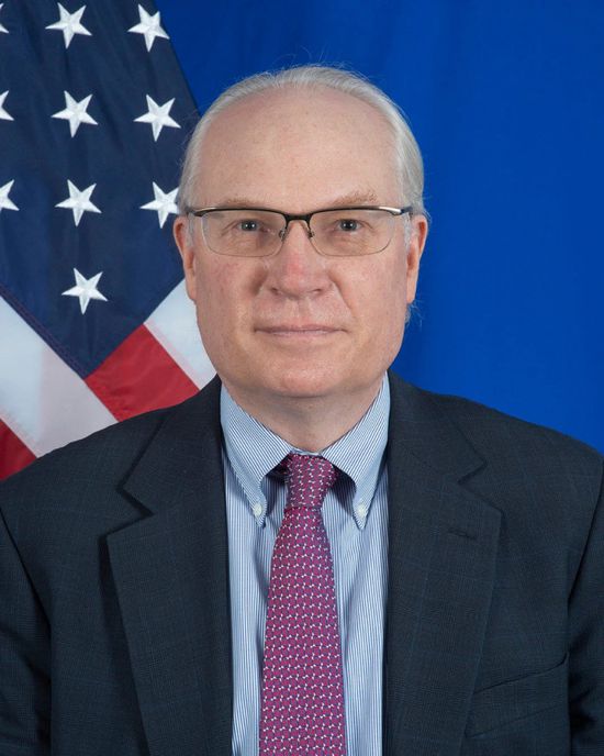 المبعوث الأمريكي: لدينا مصلحة بمنع كارثة جراء تسرب "صافر"