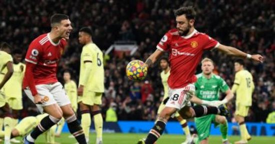 أرسنال يطمح للصدارة في مواجهة اليونايتد.. الليلة