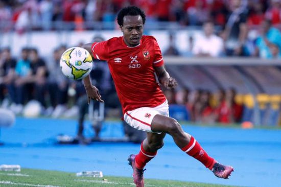 الأهلي يقرر رحيل بيرسي تاو من الفريق