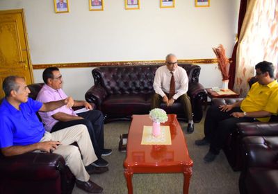 منسقية الانتقالي بجامعة عدن تتفقد مبني شؤون الطلاب