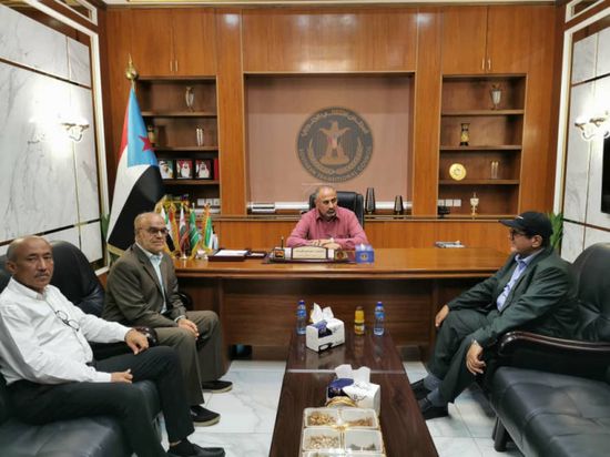 الزُبيدي يطّلع على أوضاع هيئة الطيران المدني بالمناطق المحررة