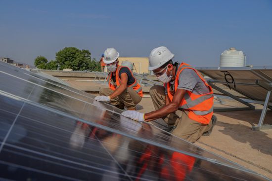 وكالة أممية توفر منظومات طاقة شمسية لـ 5 مستشفيات