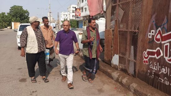 حملة لإزالة الأكشاك العشوائية بالجزر الوسطية في المنصورة