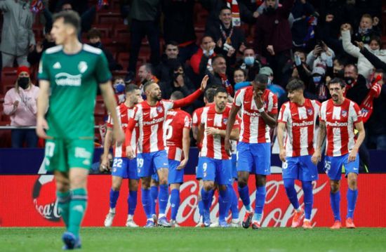 أتلتيكو مدريد ينجو في الوقت القاتل أمام بورتو