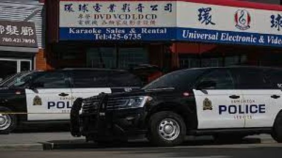 الشرطة الكندية تحذر من مسلح على صلة بحادث الطعن