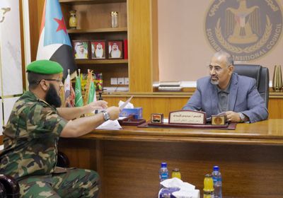 الزُبيدي يبحث نشاط وحدة التدخل لحماية الأراضي في عدن