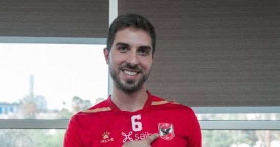الأهلي المصري يضم نجم إيطاليا