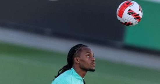 غياب ريناتو سانشيز عن باريس سان جيرمان للإصابة