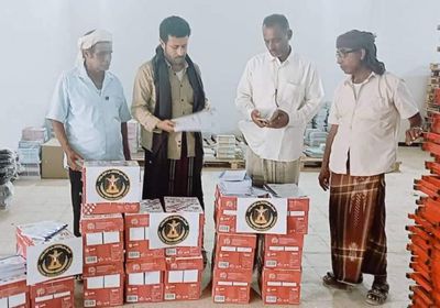 انتقالي الريدة وقصيعر يدعم العملية التعليمية بـ 750 كتابا مدرسيا